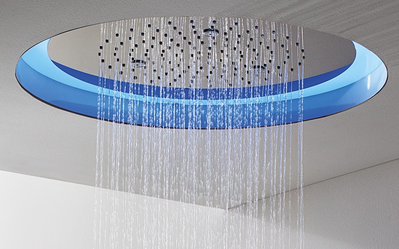 GRAFF's Aqua-Sense Recessed Shower Head l Maison & Travaux