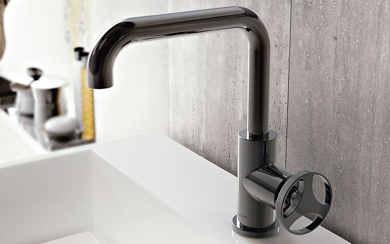 GRAFF's New Faucet Collection Inspired by Classic Motorcycles l Products